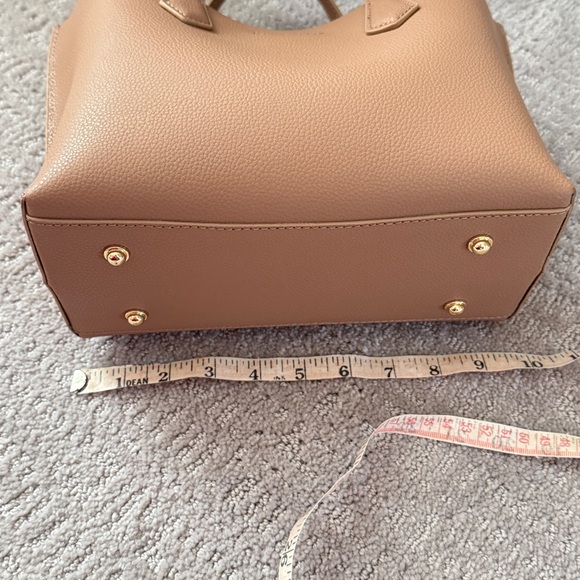 Quince Italian Leather Small Triple Compartment Tote / Cappuccino - Picture 13 of 13